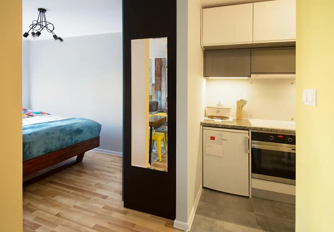 Locum Wroclaw - Old Town - Car Park Apartment